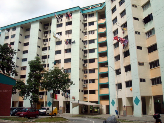 Yishun Street 71 thumbnail photo